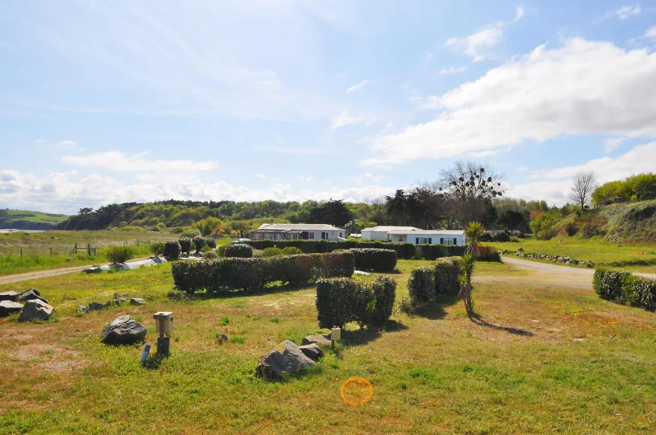 Camping Village Nature D'O Hillion 0*,  France